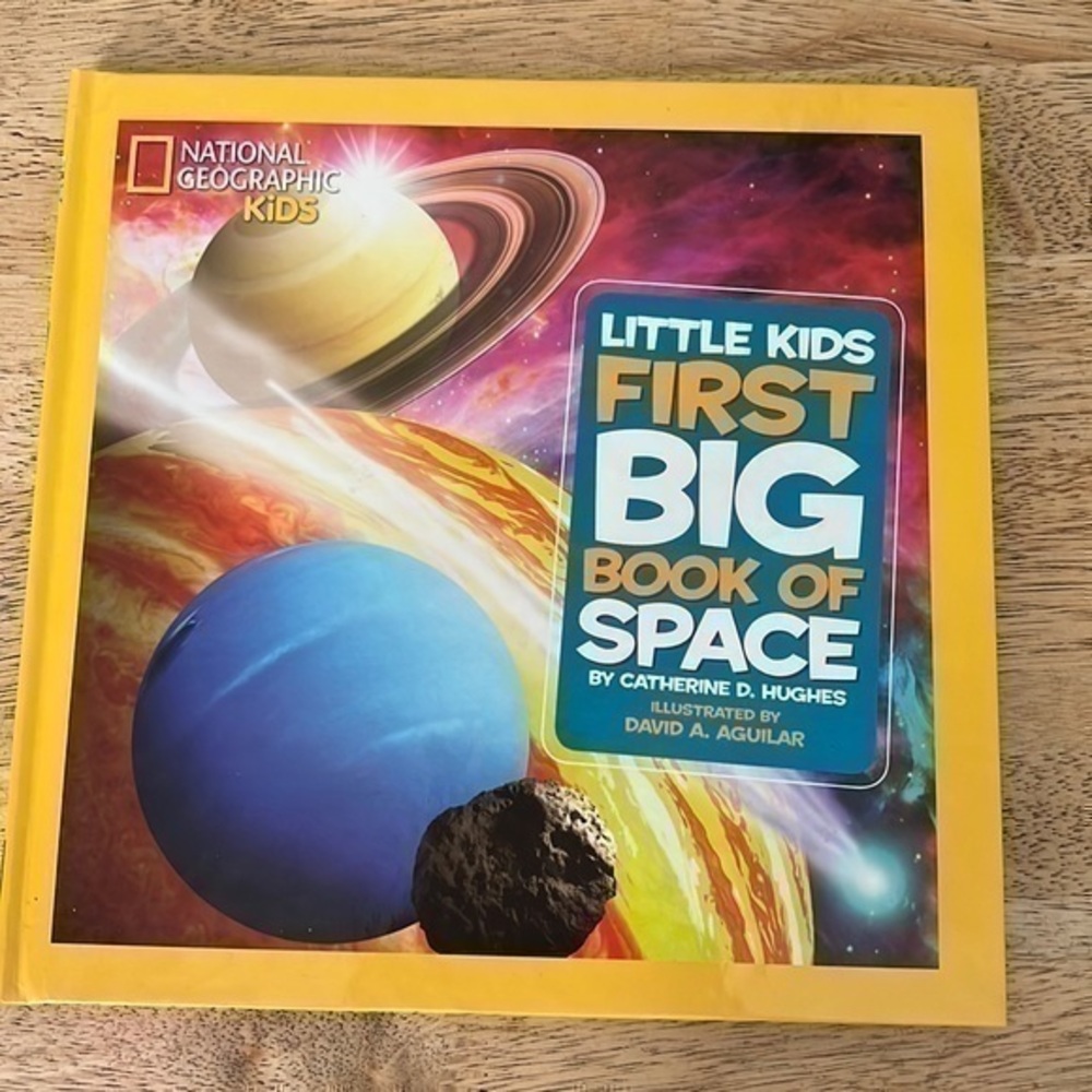 New NATIONAL GEOGRAPHIC Book of SPACE (B1)